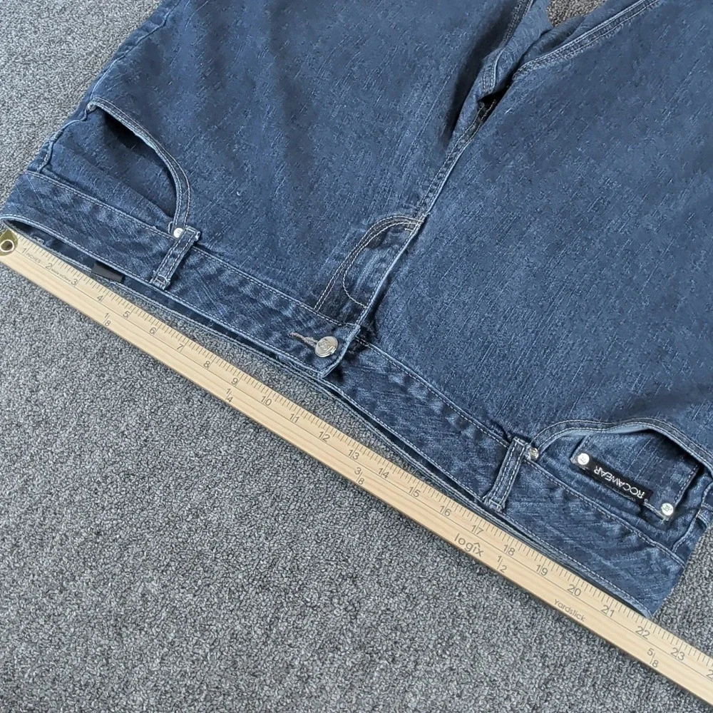 Rocawear Y2K Embroidered Logo Pocket Jeans Women 24 Blue Cotton Stretch Straight